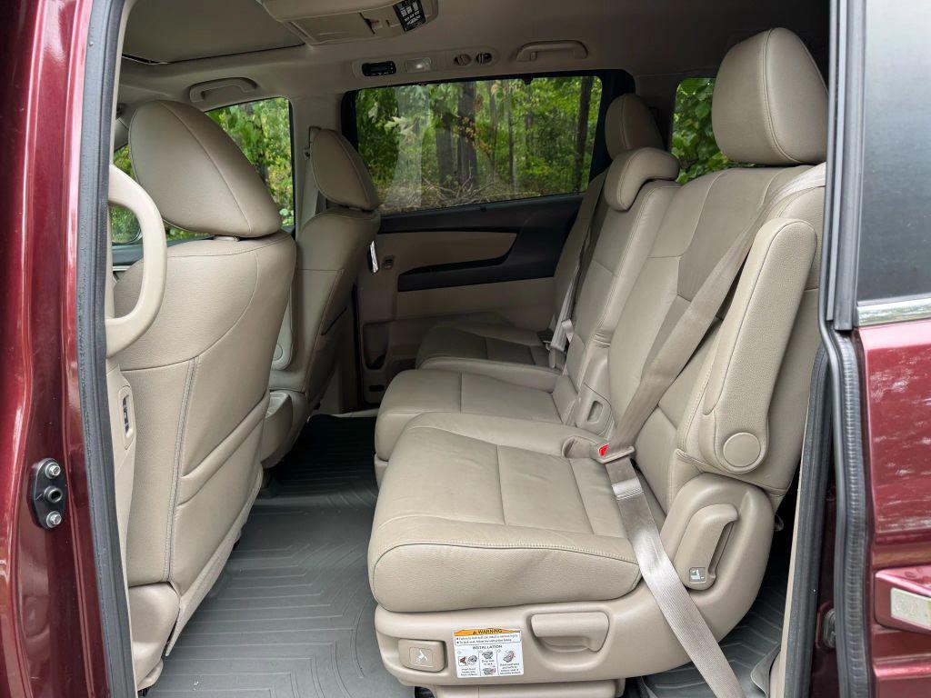 used 2016 Honda Odyssey car, priced at $10,995