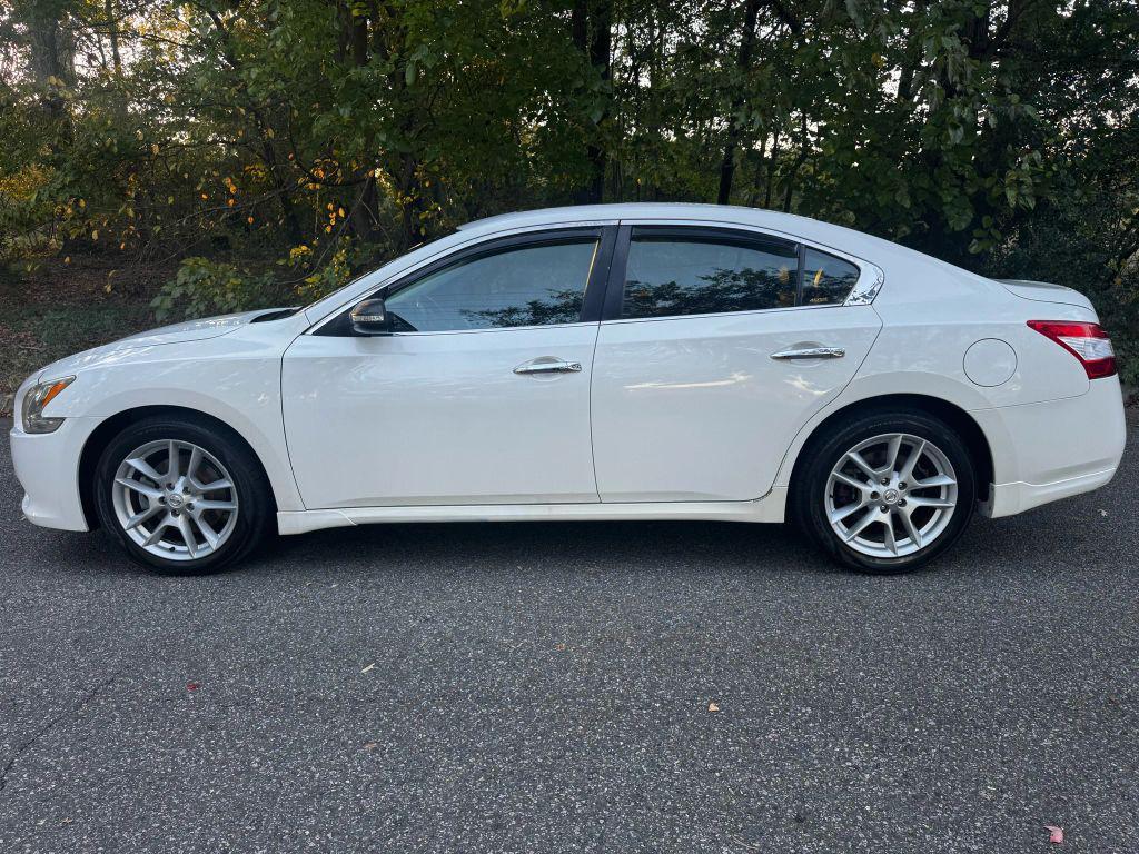 used 2009 Nissan Maxima car, priced at $5,995