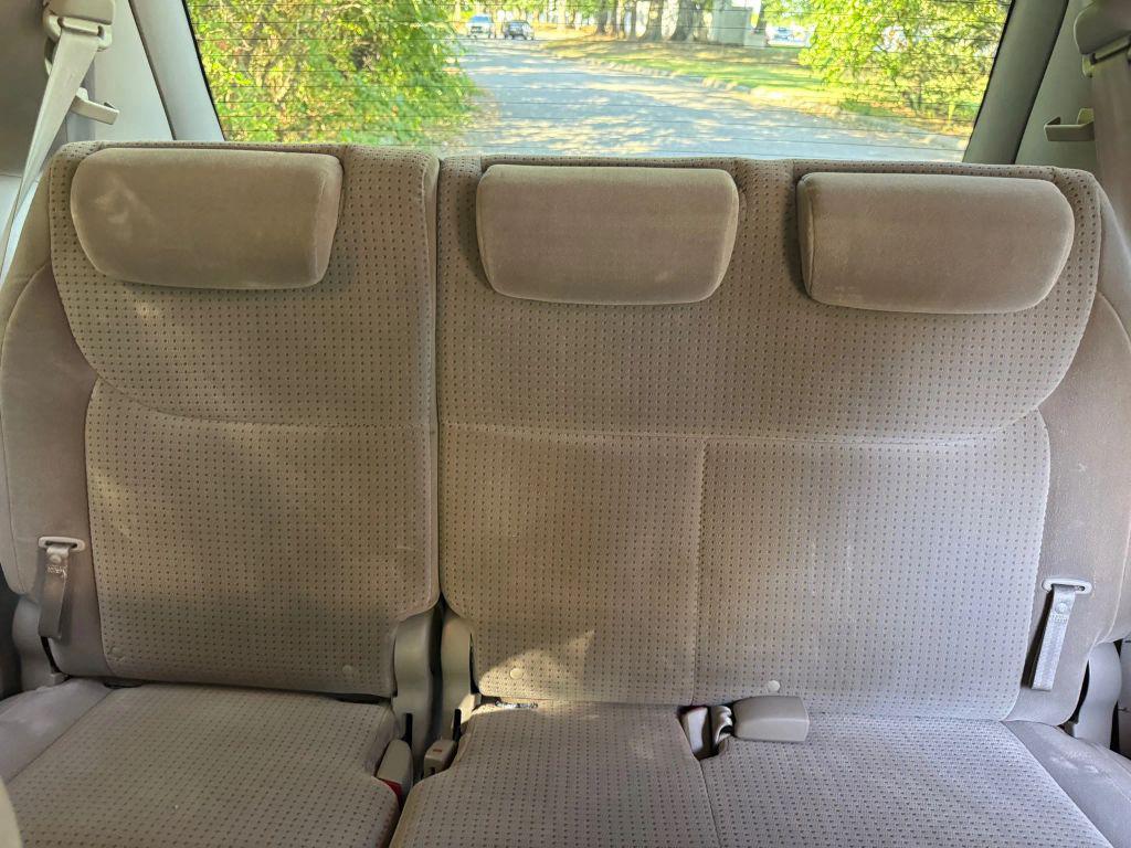 used 2006 Toyota Sienna car, priced at $6,500