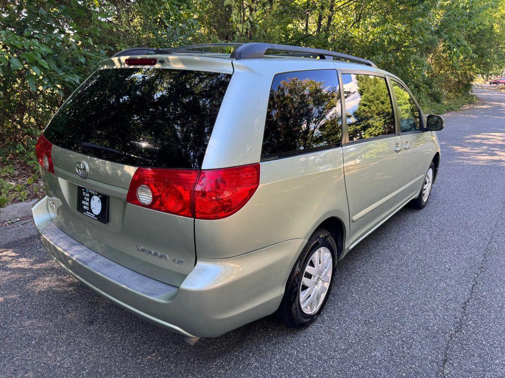 used 2006 Toyota Sienna car, priced at $6,500