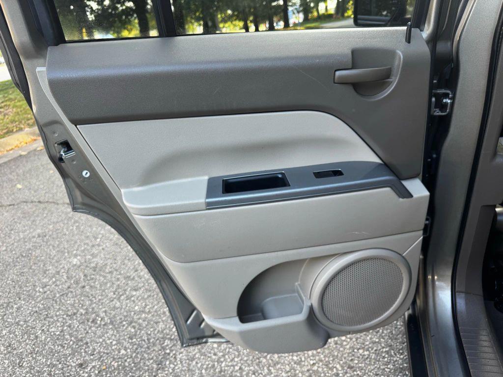 used 2007 Jeep Patriot car, priced at $3,995