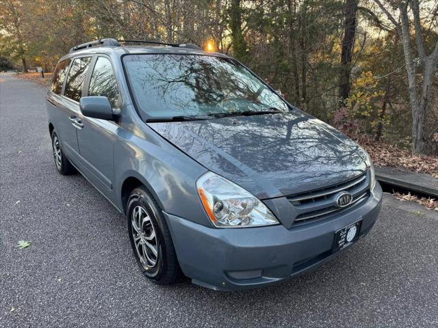 used 2008 Kia Sedona car, priced at $3,500