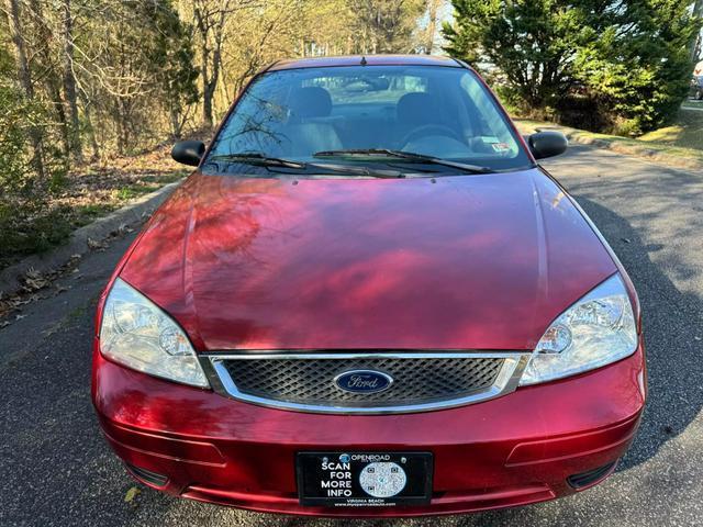 used 2005 Ford Focus car, priced at $3,500
