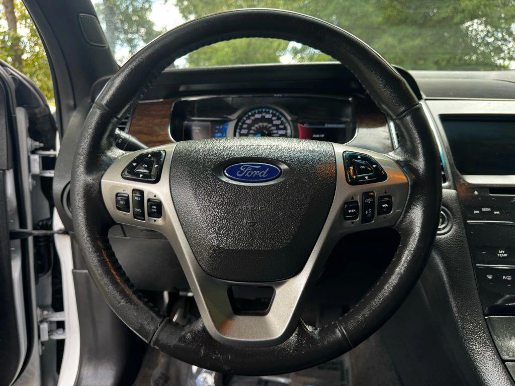 used 2014 Ford Taurus car, priced at $4,995