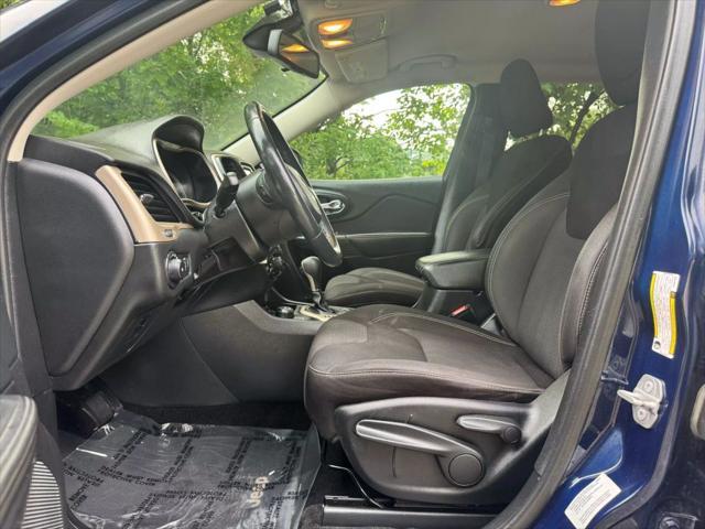 used 2015 Jeep Cherokee car, priced at $7,500