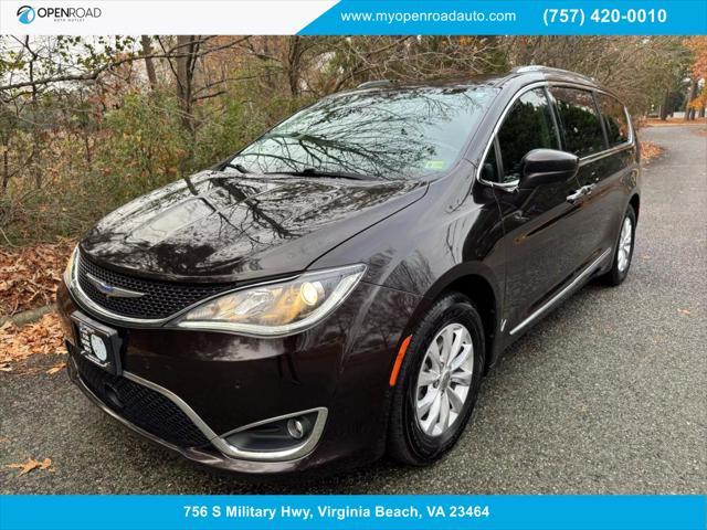 used 2018 Chrysler Pacifica car, priced at $10,995