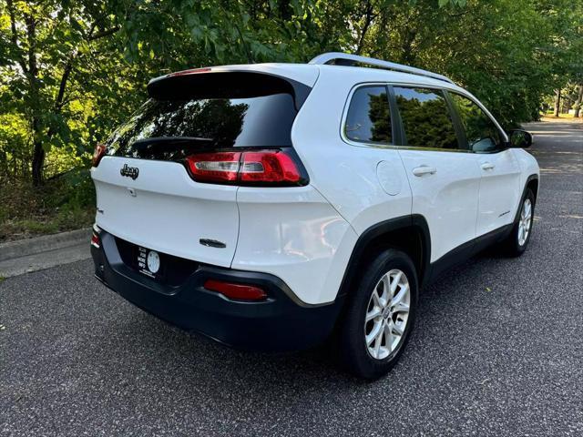 used 2016 Jeep Cherokee car, priced at $3,995