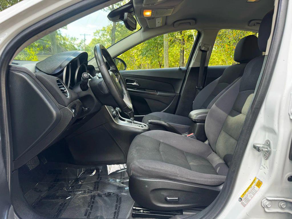 used 2013 Chevrolet Cruze car, priced at $3,995
