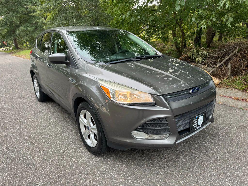 used 2014 Ford Escape car, priced at $5,750