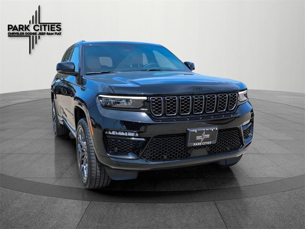 new 2025 Jeep Grand Cherokee car, priced at $57,605