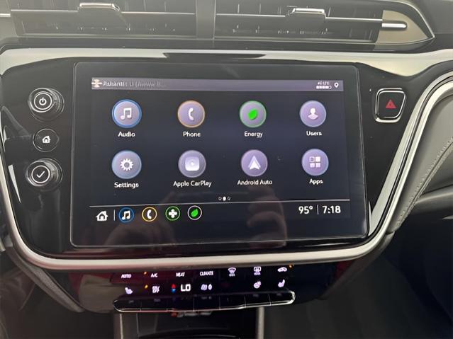 used 2022 Chevrolet Bolt EUV car, priced at $20,900