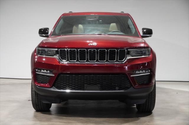 new 2025 Jeep Grand Cherokee car, priced at $40,576