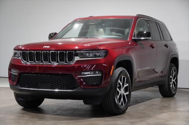 new 2025 Jeep Grand Cherokee car, priced at $40,576