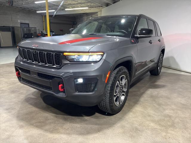 used 2022 Jeep Grand Cherokee car, priced at $33,495