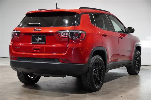 new 2025 Jeep Compass car, priced at $28,731