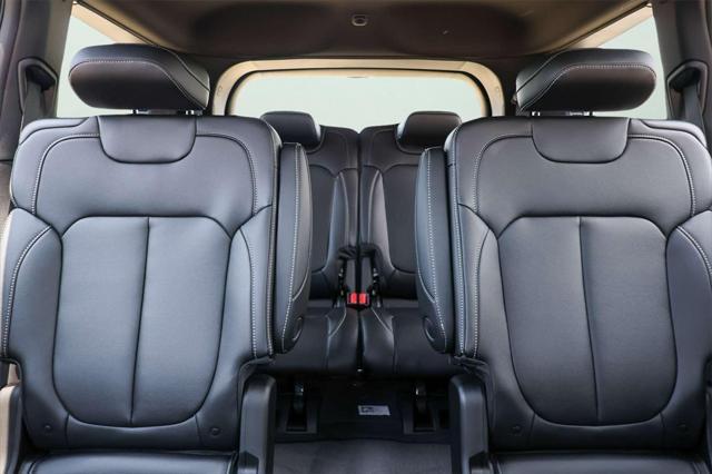 new 2025 Jeep Grand Cherokee L car, priced at $53,835