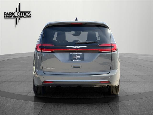 new 2025 Chrysler Pacifica car, priced at $40,165
