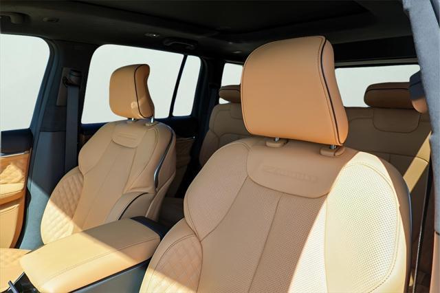 new 2025 Jeep Grand Cherokee car, priced at $50,456