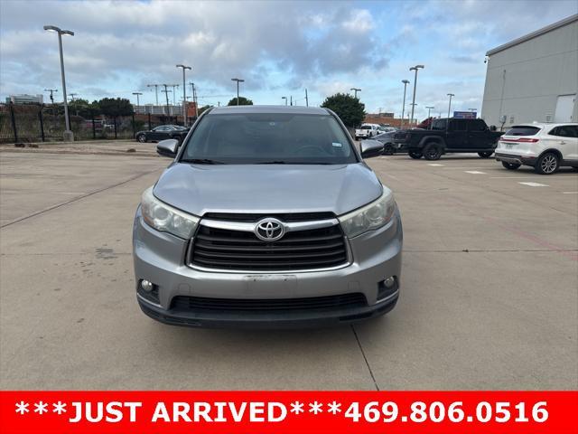 used 2015 Toyota Highlander car, priced at $16,929