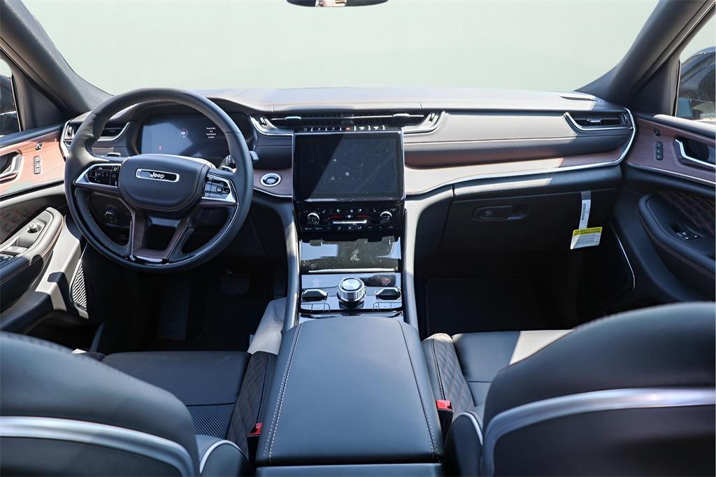 new 2025 Jeep Grand Cherokee L car, priced at $55,794