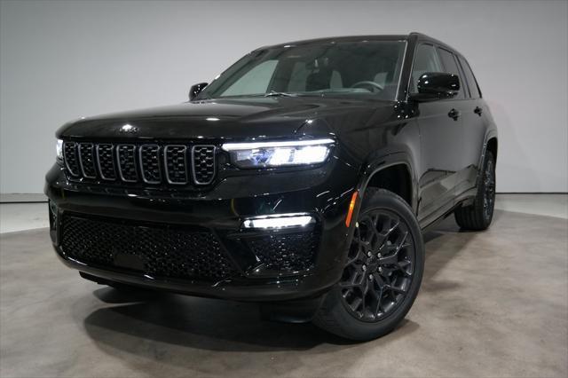 new 2025 Jeep Grand Cherokee car, priced at $61,771