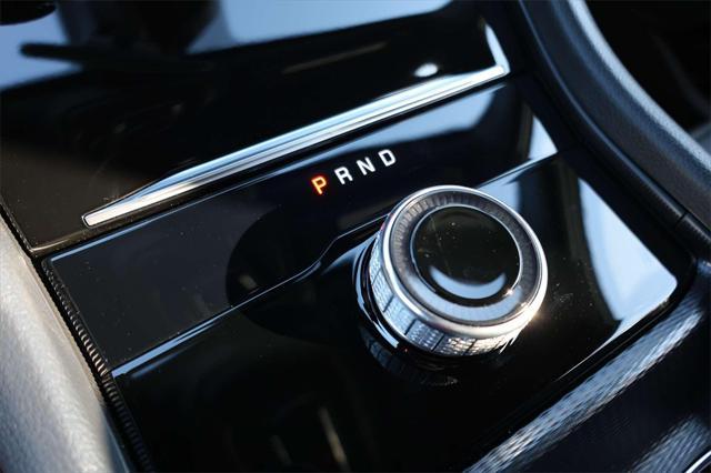 new 2025 Jeep Grand Cherokee car, priced at $37,820