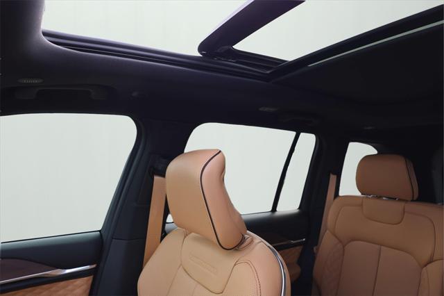 new 2025 Jeep Grand Cherokee car, priced at $50,261