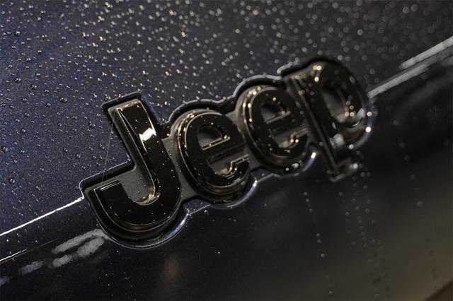 new 2024 Jeep Grand Cherokee L car, priced at $43,782