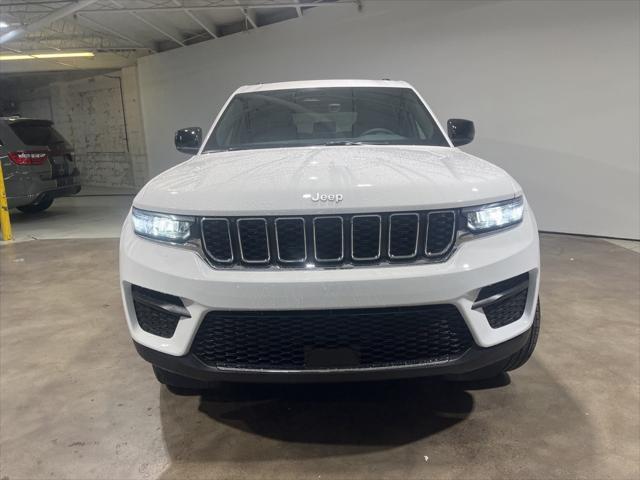 new 2025 Jeep Grand Cherokee car, priced at $32,463