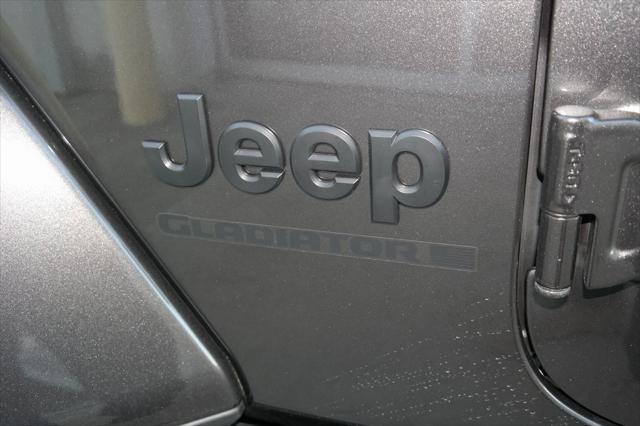 new 2024 Jeep Gladiator car, priced at $48,435