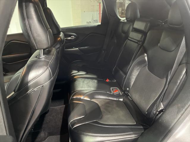 used 2019 Jeep Cherokee car, priced at $13,995