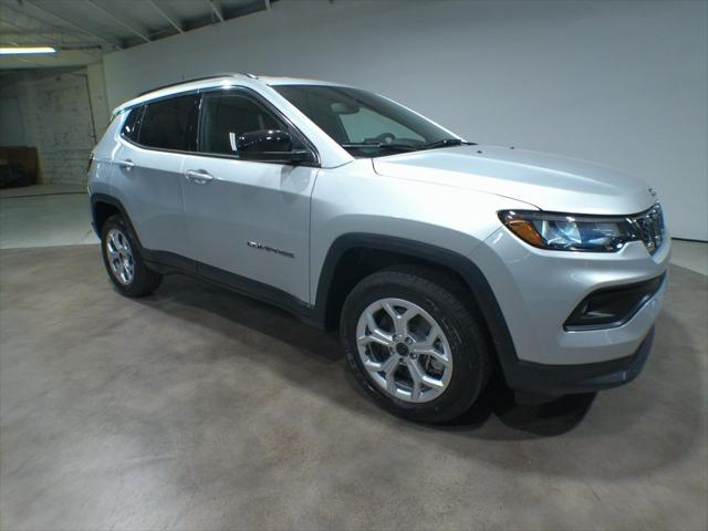 new 2025 Jeep Compass car, priced at $26,895