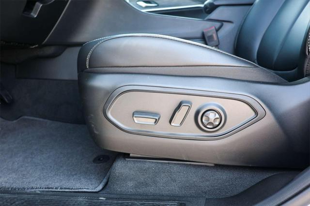 new 2025 Jeep Grand Cherokee L car, priced at $41,687
