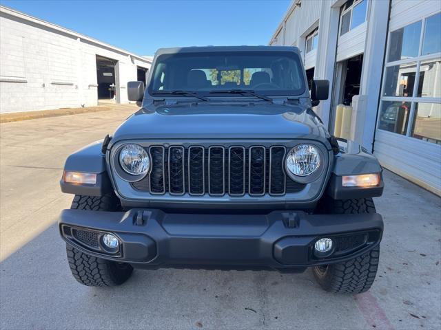 new 2025 Jeep Gladiator car, priced at $41,290