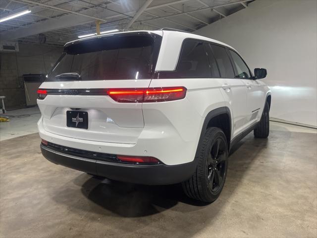 new 2025 Jeep Grand Cherokee car, priced at $38,361