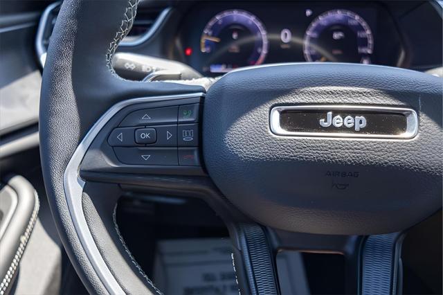 new 2025 Jeep Grand Cherokee L car, priced at $40,265
