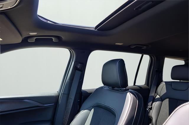 new 2025 Jeep Grand Cherokee L car, priced at $40,265
