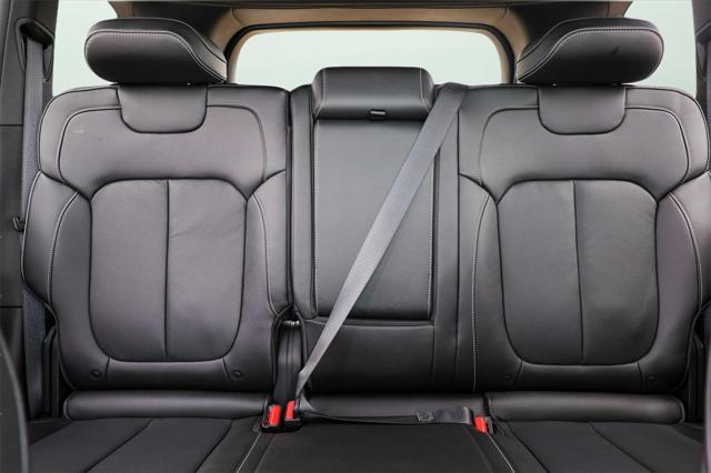 new 2025 Jeep Grand Cherokee car, priced at $50,471