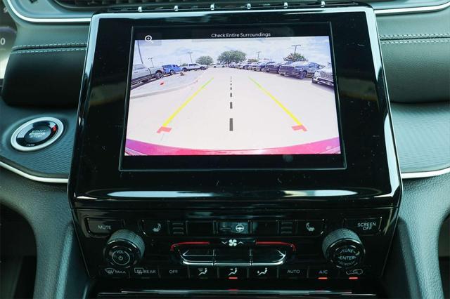 new 2025 Jeep Grand Cherokee car, priced at $38,883