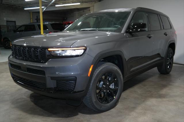 new 2025 Jeep Grand Cherokee L car, priced at $45,087