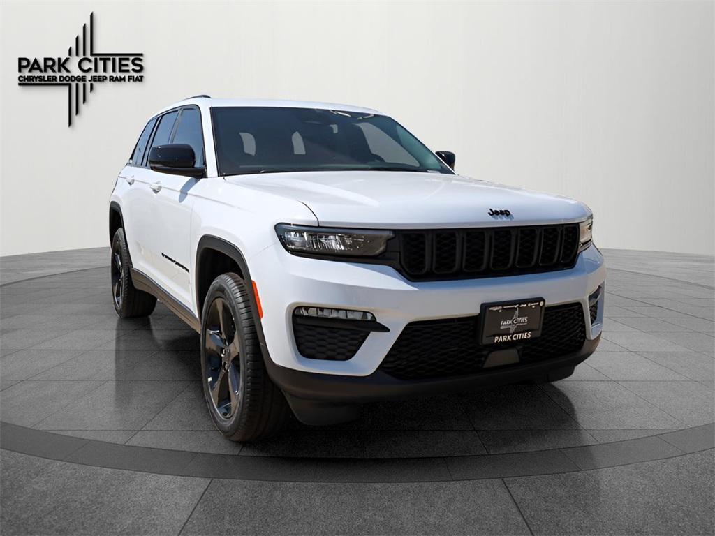 new 2025 Jeep Grand Cherokee car, priced at $38,184