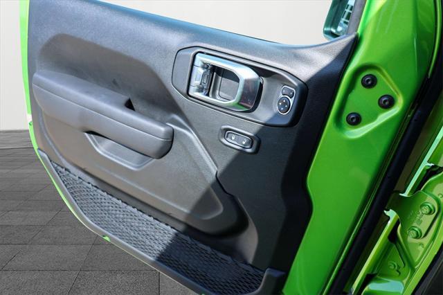 new 2025 Jeep Gladiator car, priced at $46,250
