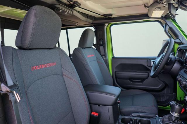 new 2025 Jeep Gladiator car, priced at $46,250