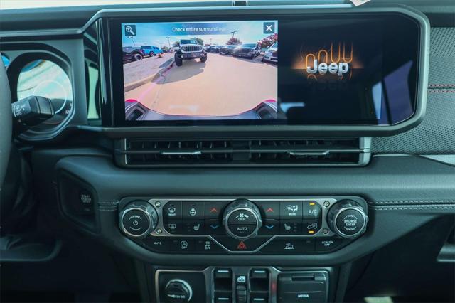 new 2025 Jeep Gladiator car, priced at $46,250