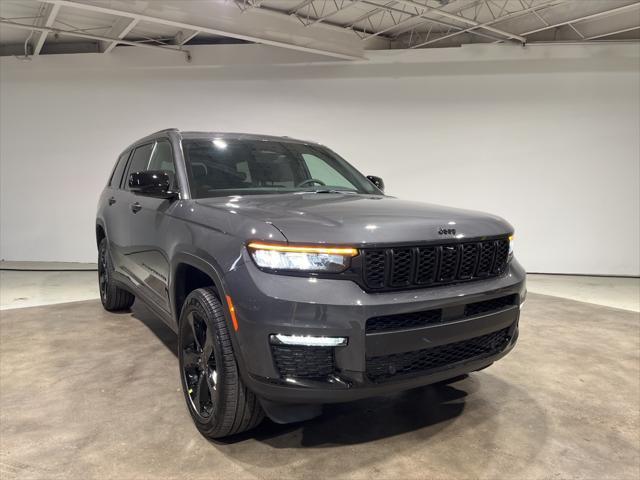 new 2025 Jeep Grand Cherokee L car, priced at $51,435