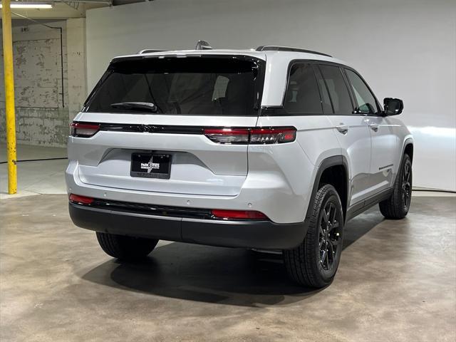 new 2024 Jeep Grand Cherokee car, priced at $36,947