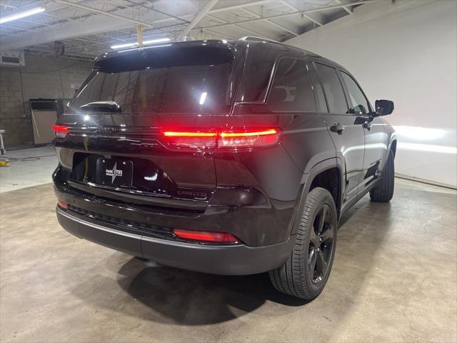 new 2025 Jeep Grand Cherokee car, priced at $47,425