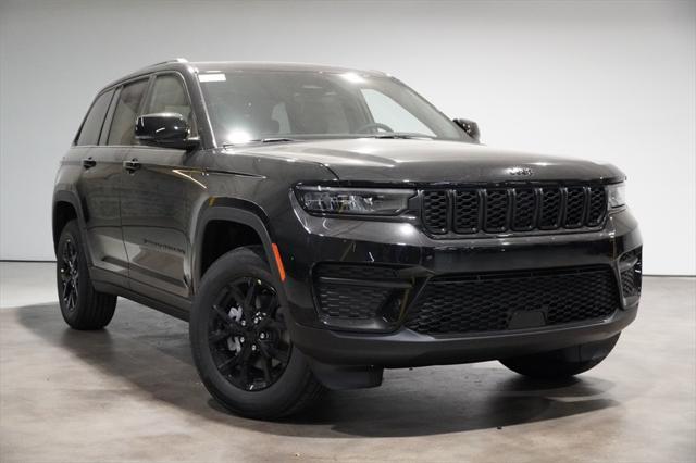 new 2025 Jeep Grand Cherokee car, priced at $42,627