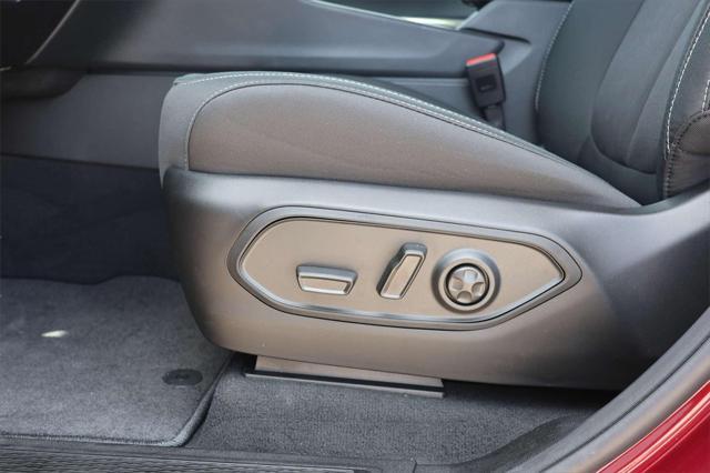 new 2025 Jeep Grand Cherokee L car, priced at $35,728