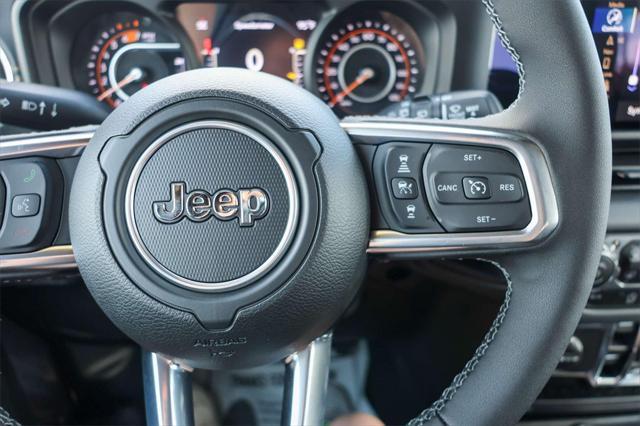 new 2025 Jeep Wrangler car, priced at $48,271